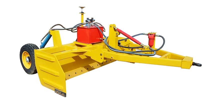 Traktor dipasang grader satelit mesin meratakan tanah